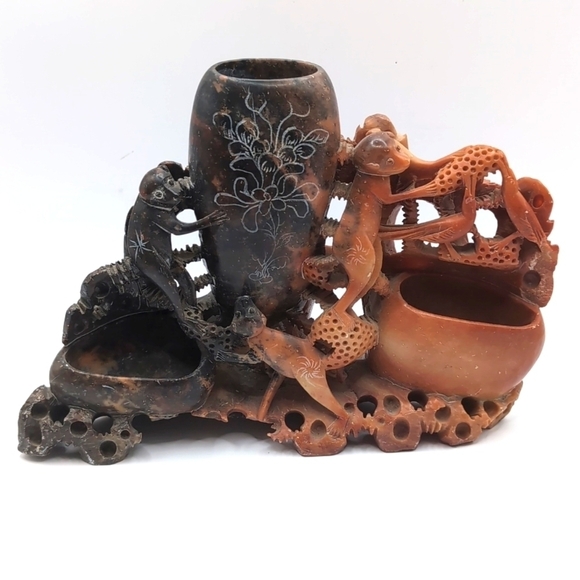 Vintage Asian Chinese Carved Soapstone Monkey Animal Vase - Brush Pot - Display - Picture 13 of 13